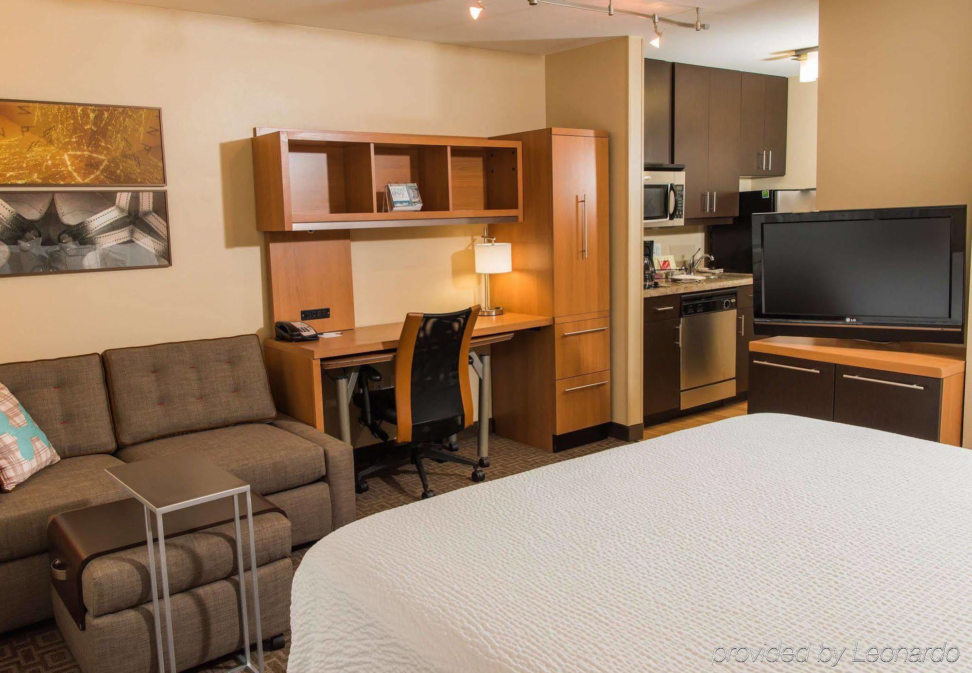 Towneplace Suites By Marriott Erie Exterior foto